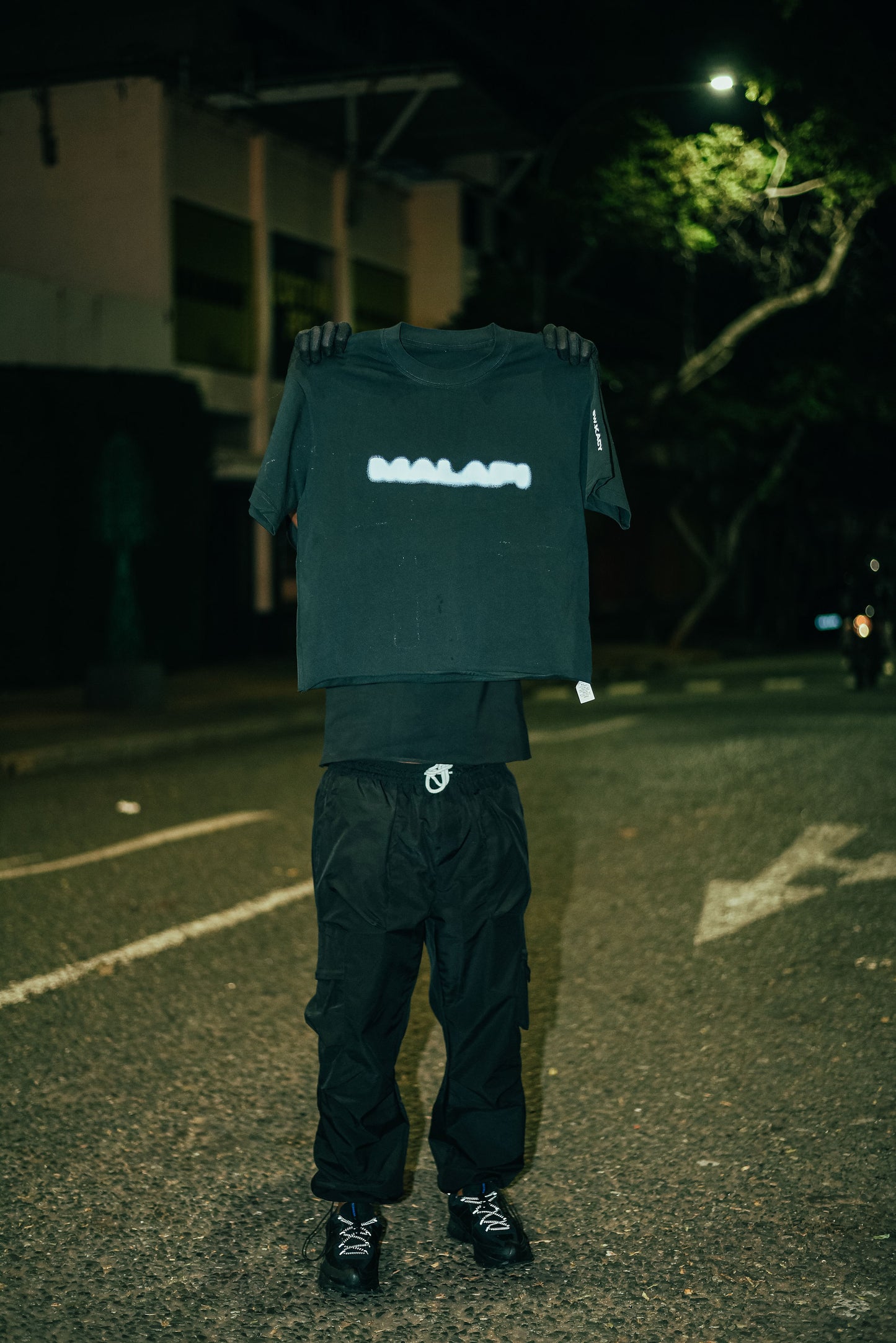 MALAPI BLACK SKULLS T-SHIRT